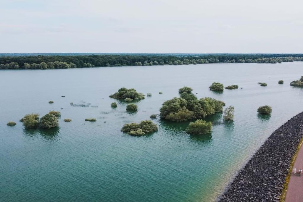 Coin De Nature En Centre-Ville Troyes Ngoại thất bức ảnh